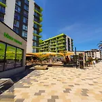 Sunfest Pool & Mamaia Nord