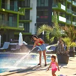 شقة Sunfest Pool & Mamaia Nord