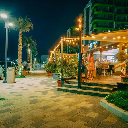 شقة Sunfest Pool & Mamaia Nord Năvodari