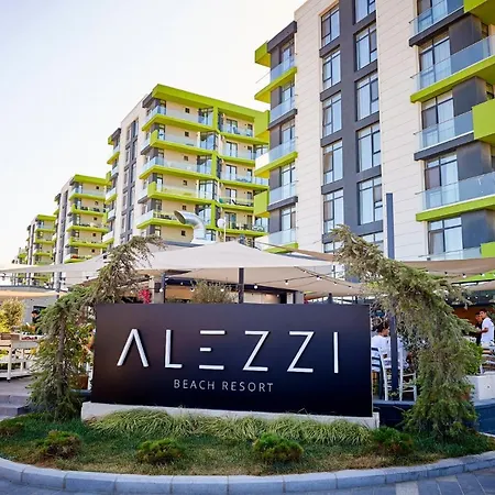 Sunfest Pool & Mamaia Nord 3*